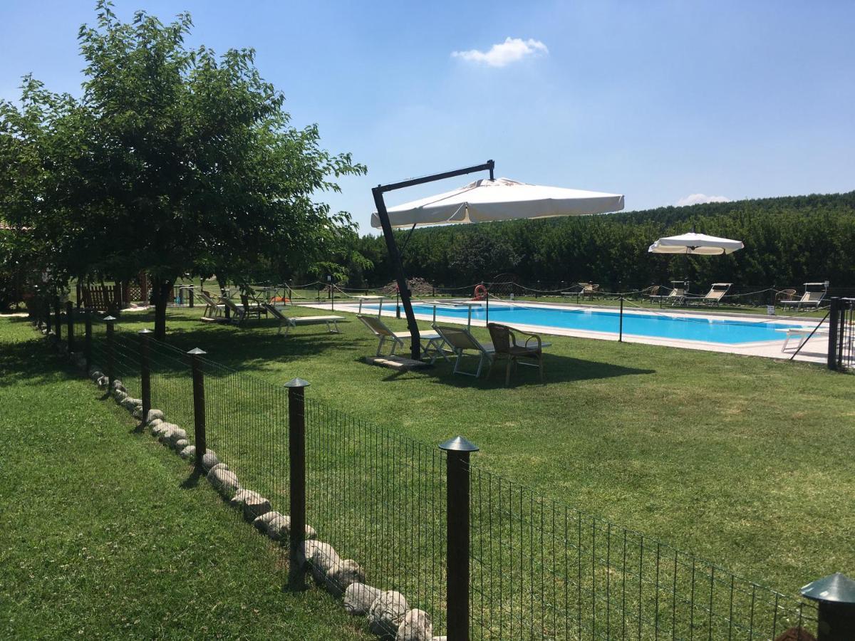 Agriturismo La Cascinetta Пиеве ди Ченто Екстериор снимка