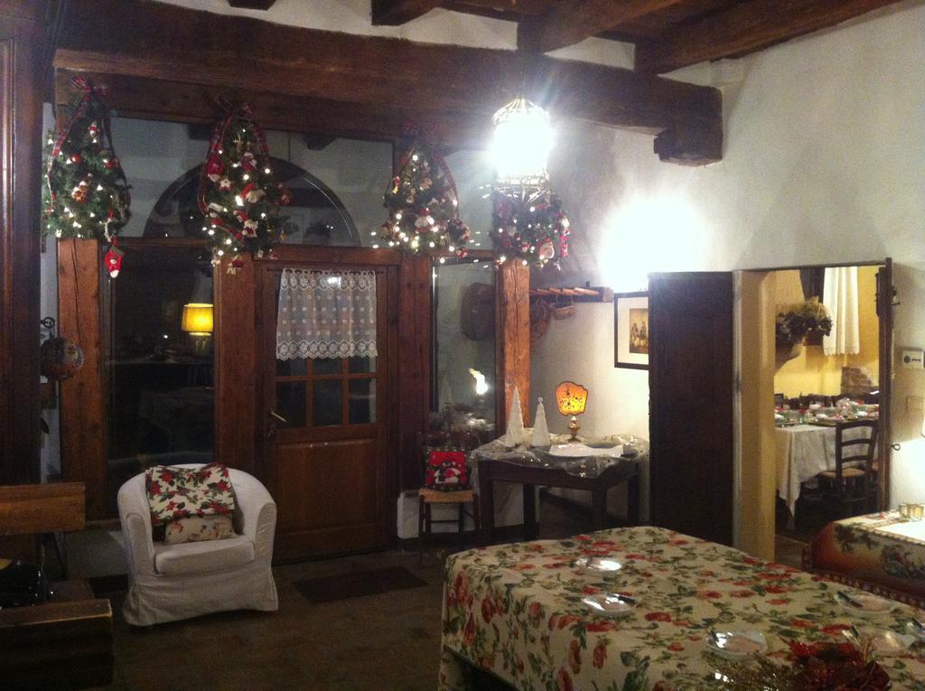Agriturismo La Cascinetta Пиеве ди Ченто Екстериор снимка