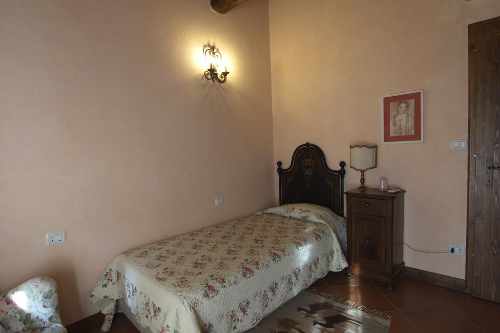 Agriturismo La Cascinetta Пиеве ди Ченто Екстериор снимка