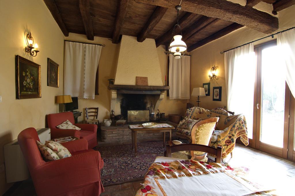 Agriturismo La Cascinetta Пиеве ди Ченто Екстериор снимка