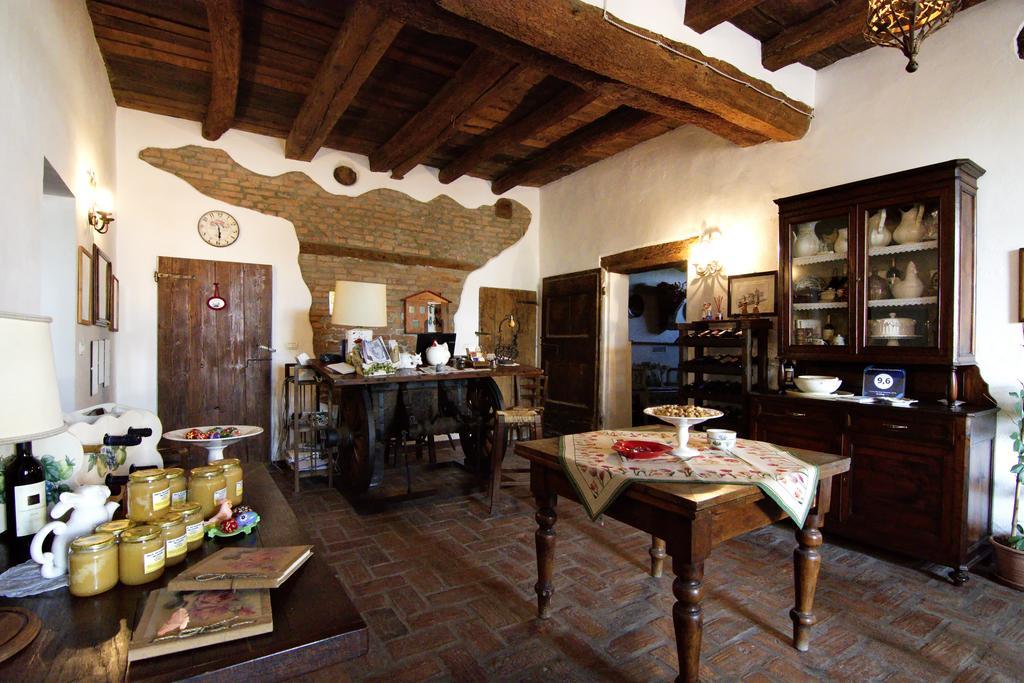 Agriturismo La Cascinetta Пиеве ди Ченто Екстериор снимка