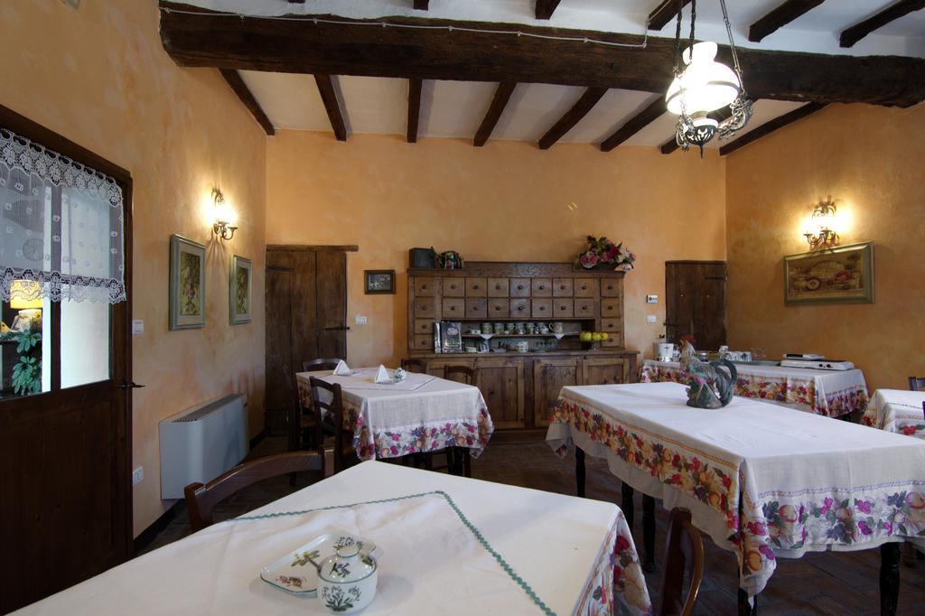 Agriturismo La Cascinetta Пиеве ди Ченто Екстериор снимка