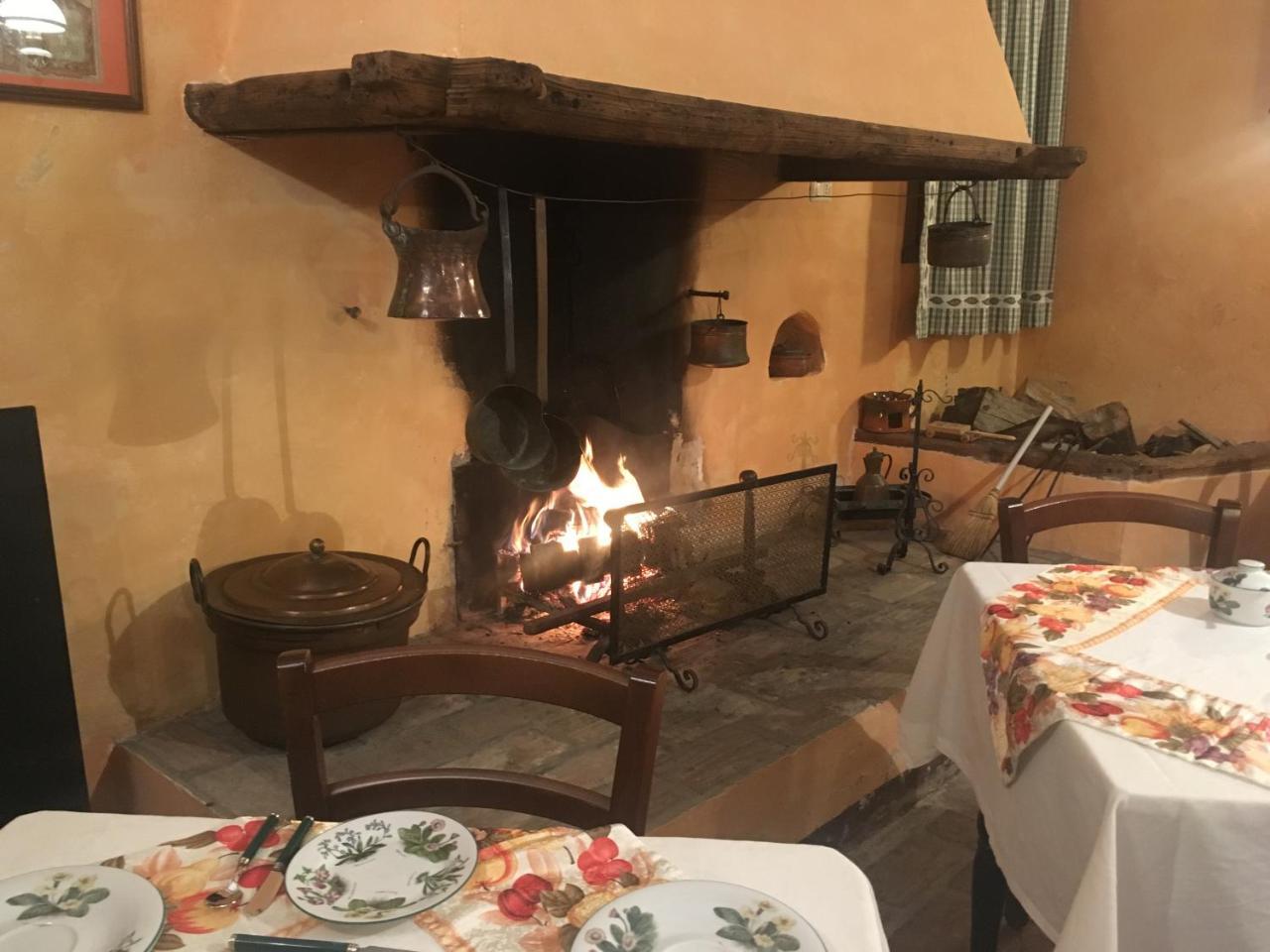 Agriturismo La Cascinetta Пиеве ди Ченто Екстериор снимка