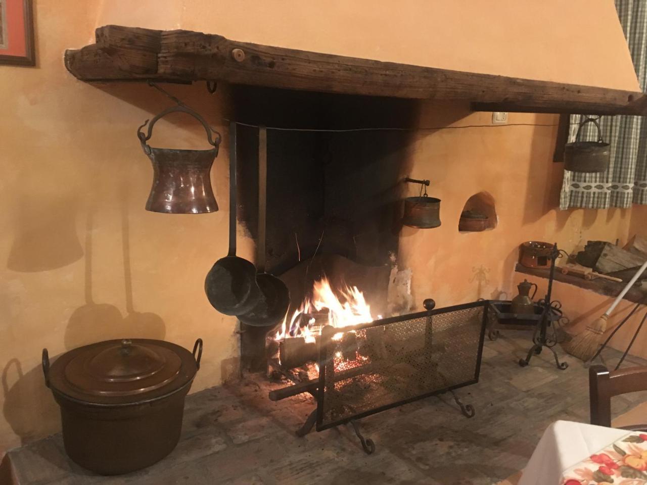 Agriturismo La Cascinetta Пиеве ди Ченто Екстериор снимка