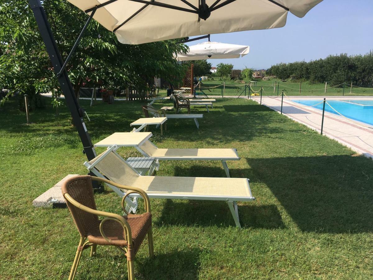 Agriturismo La Cascinetta Пиеве ди Ченто Екстериор снимка